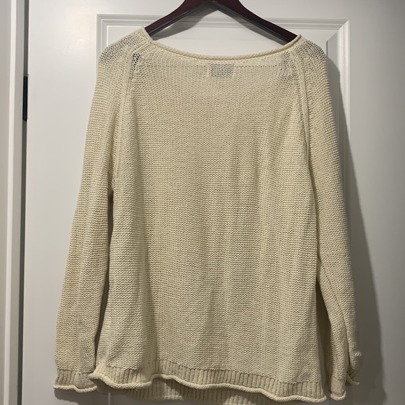 *3 for $15* Old Navy Knit Top - Picture 3 of 3